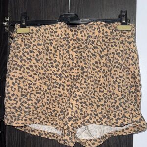 Aerie High Waist Leopard Print Shorts 14”-16.5” waist